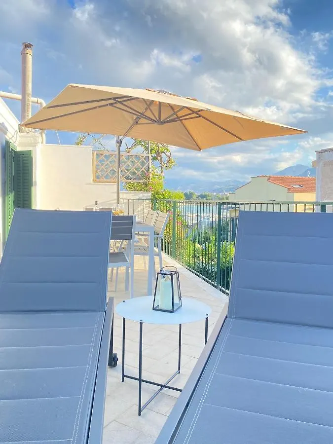 The White Sail - Mondello Apartment With Terrace - Casa Di Vincenzo E Andrea 0*,